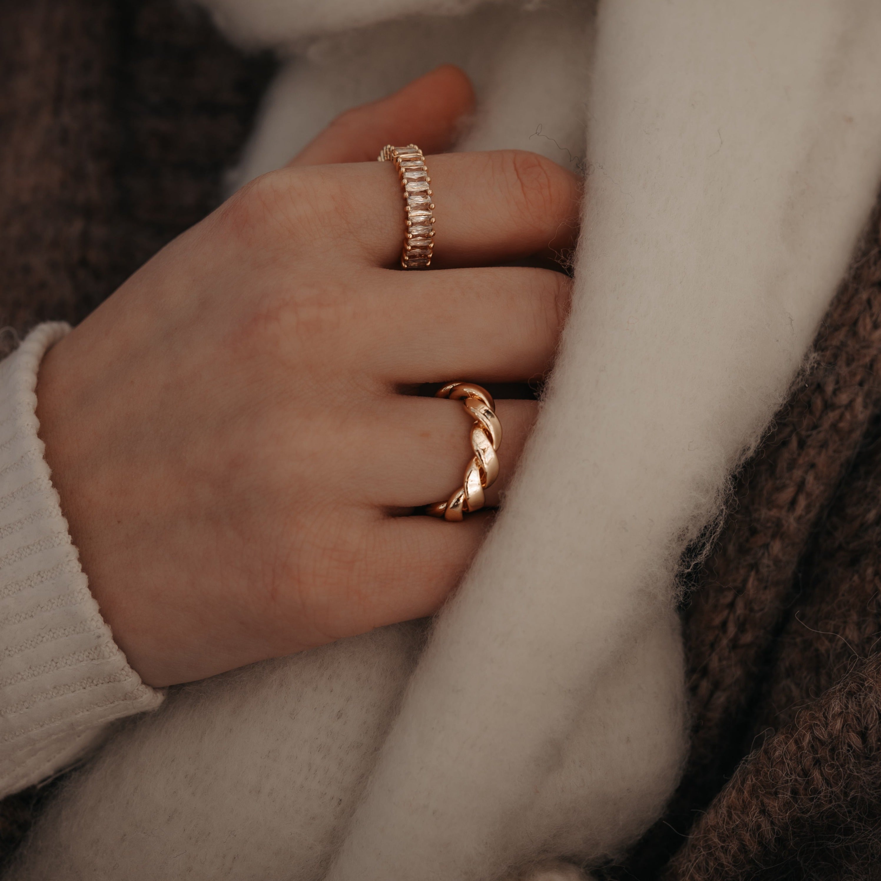 Lana Ring