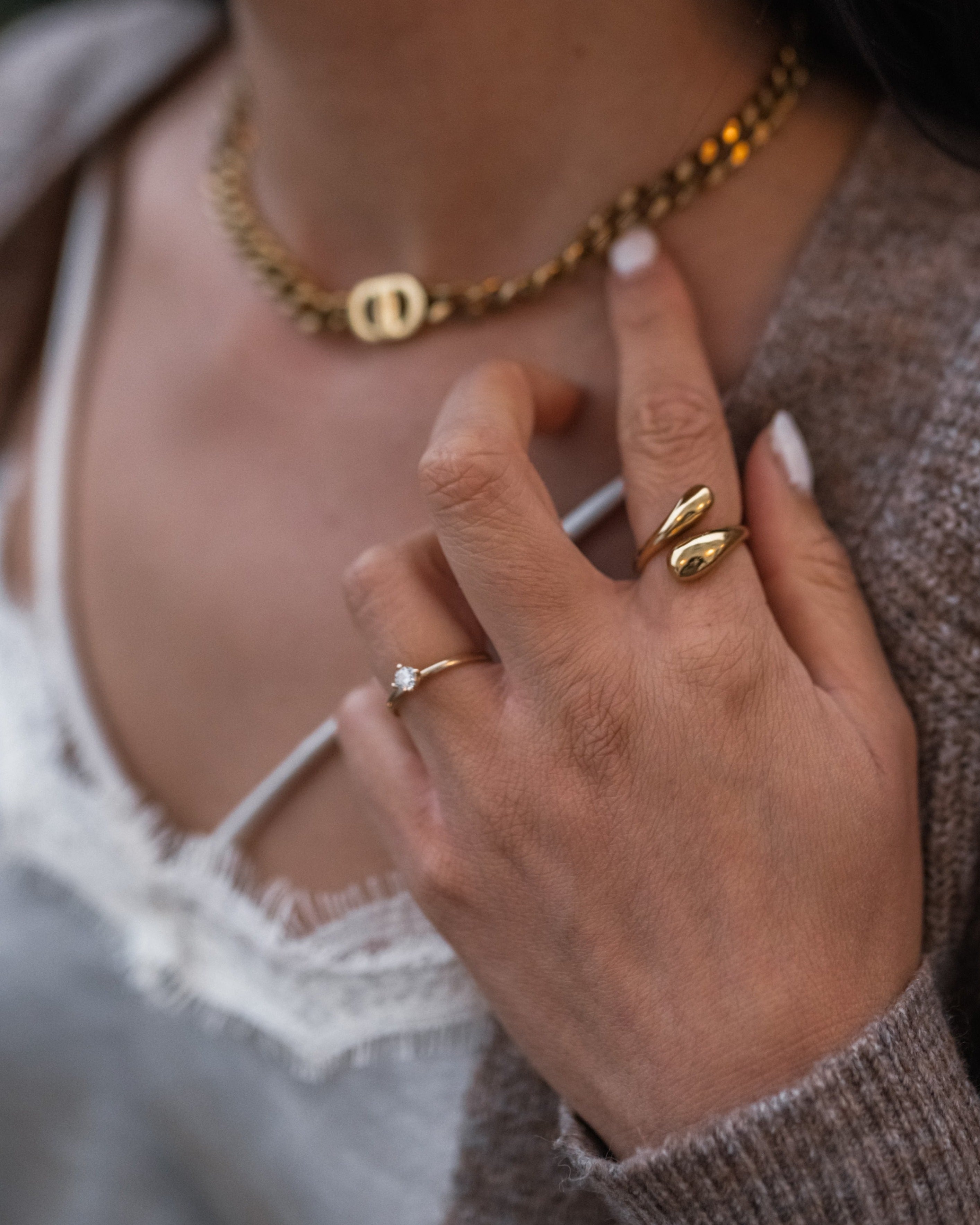 Hugs Ring