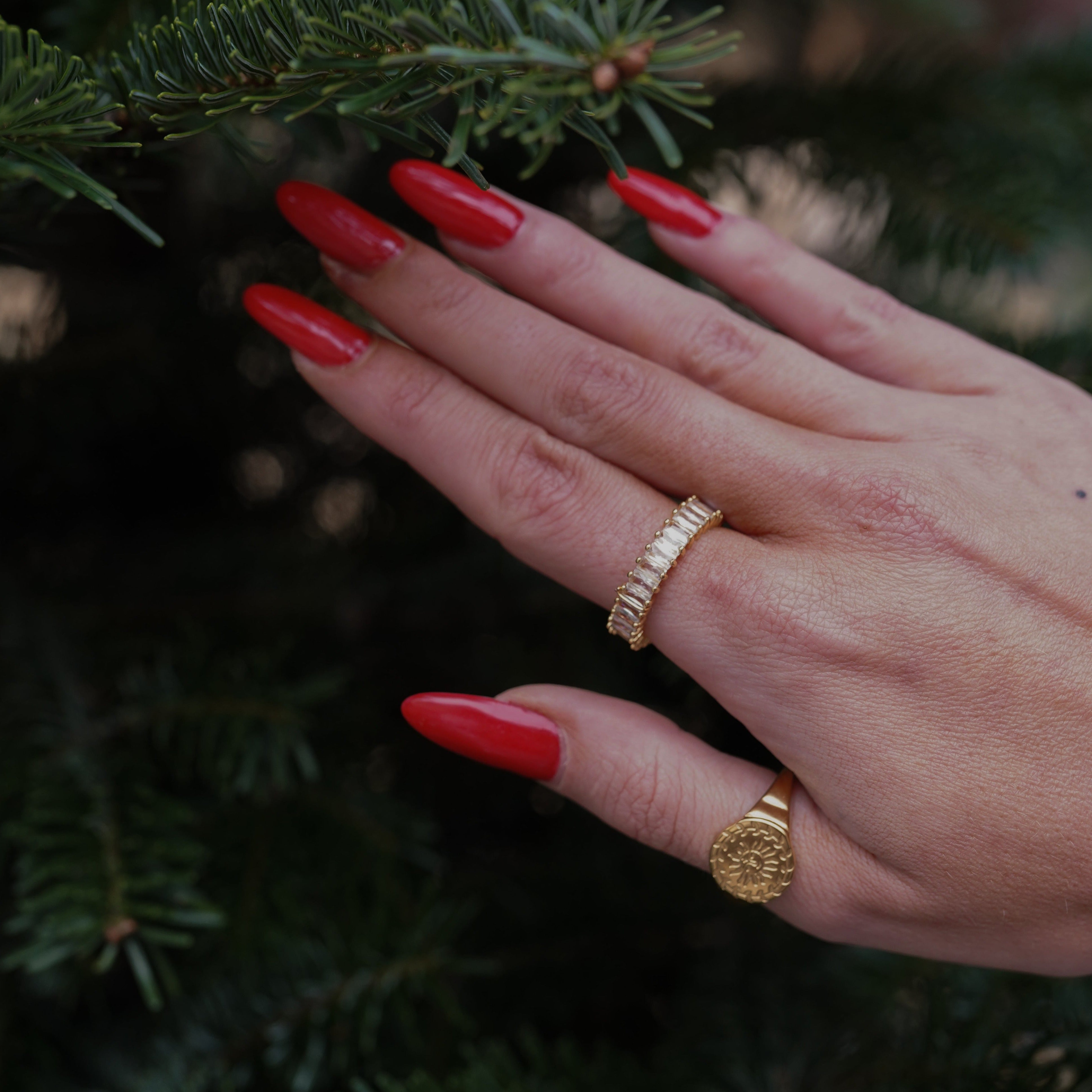 Lana Ring