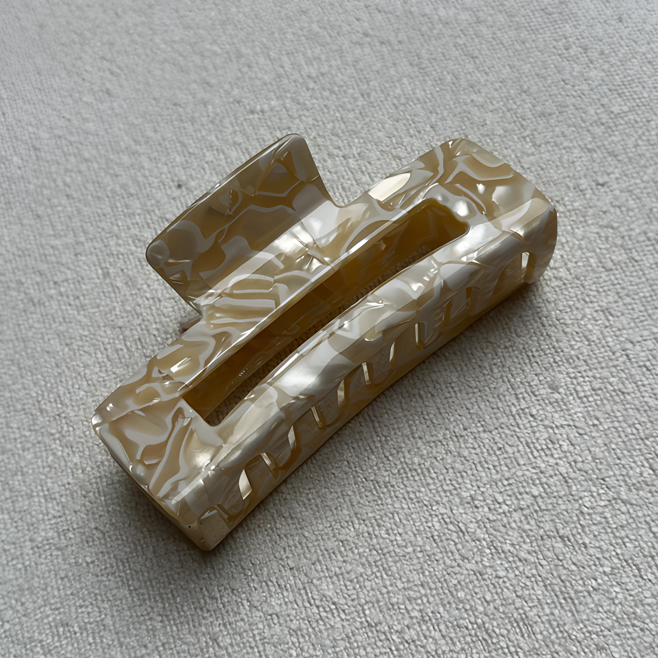 Matilda Clip beige