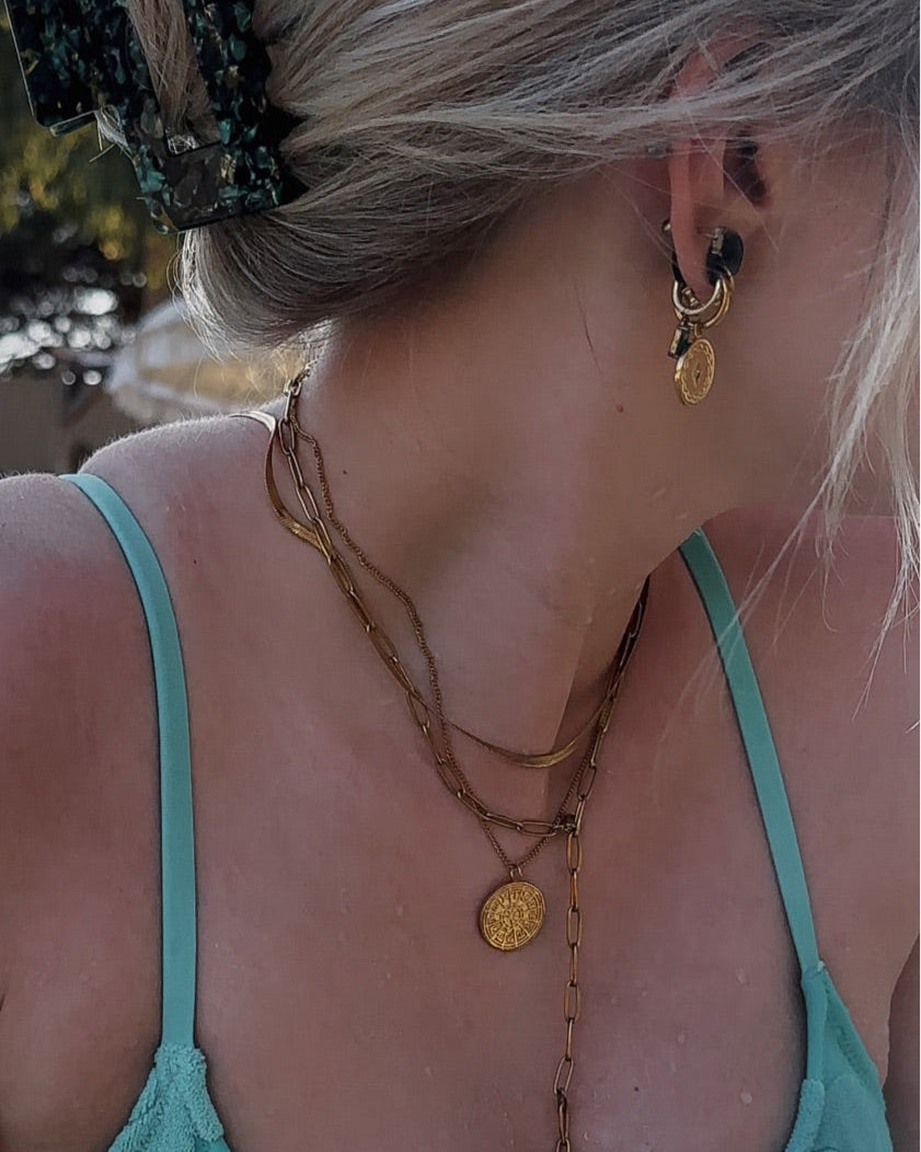 Jasmine Hoops