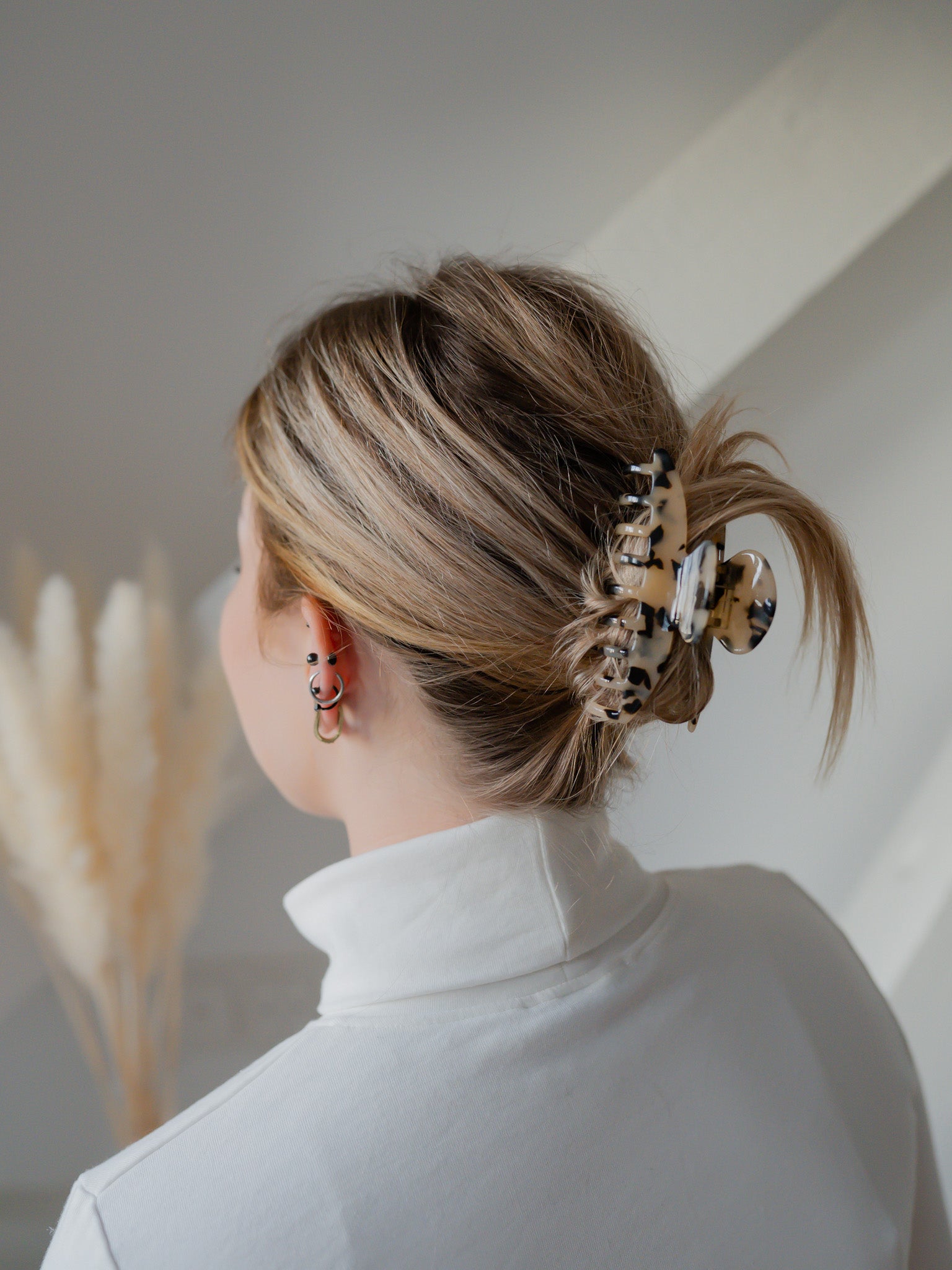 MAJA Clip