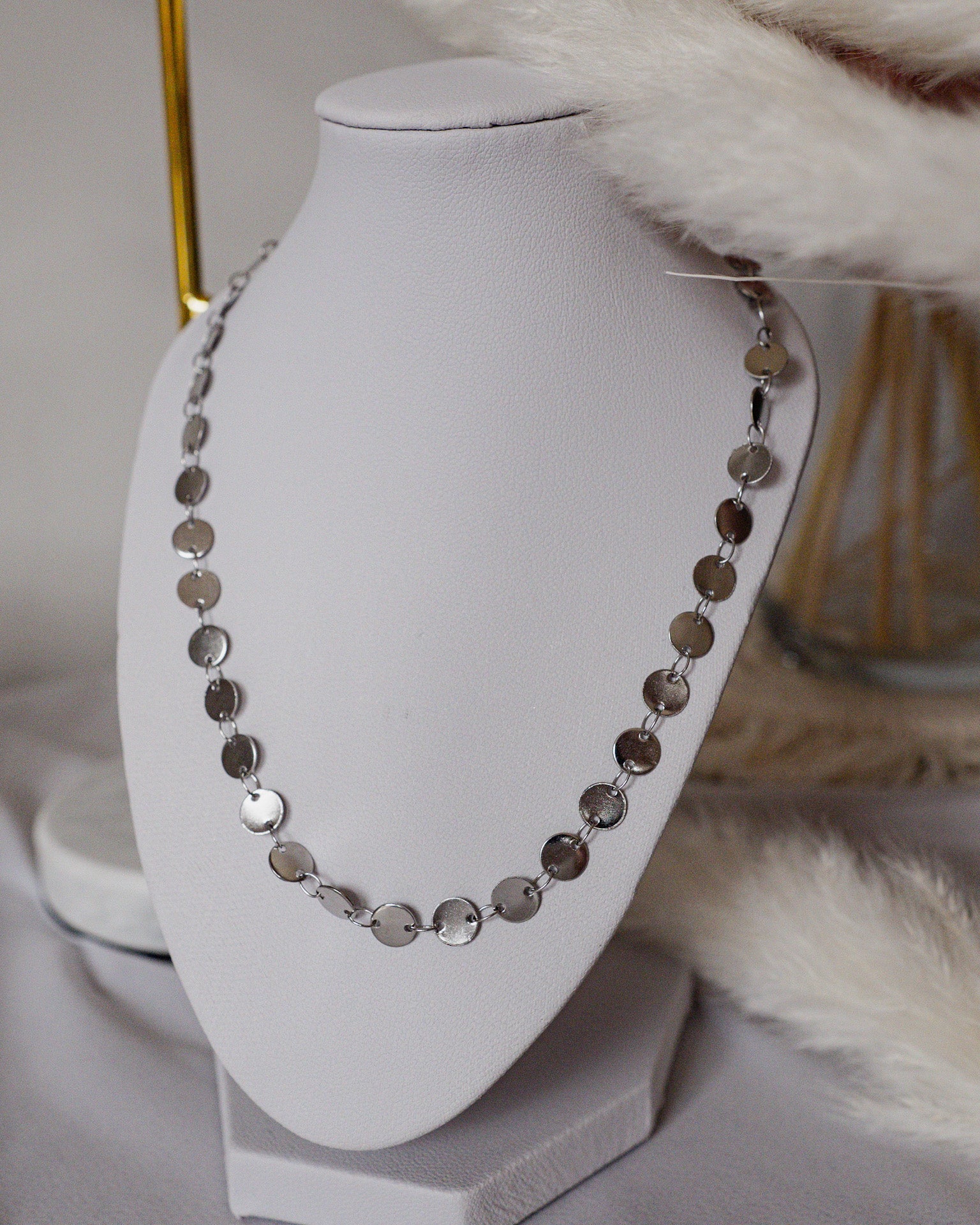 Lola Coin Choker